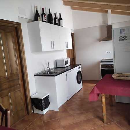 Apartamentos Turisticos Los Abuelos Montemayor de Pililla المظهر الخارجي الصورة